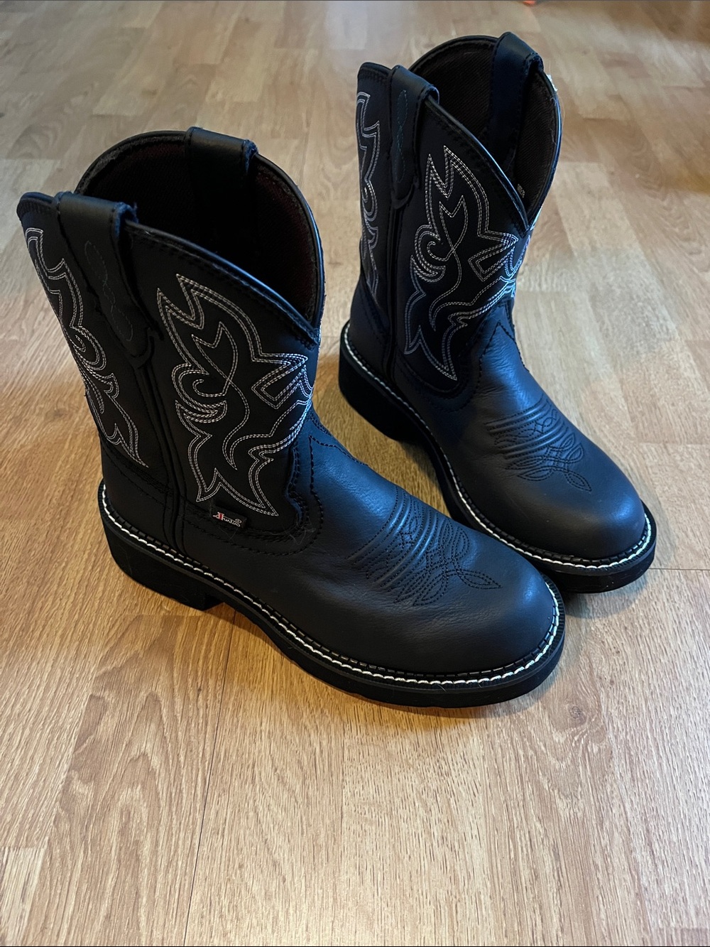 Women’s Black Western Work Boots - Classic Stitch Detail Justin brand